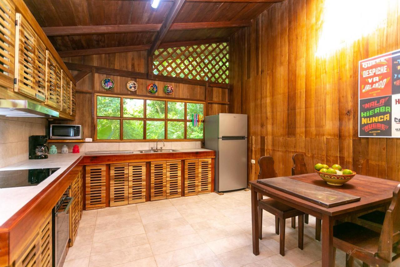 La Kukula Lodge Puerto Viejo de Talamanca Εξωτερικό φωτογραφία